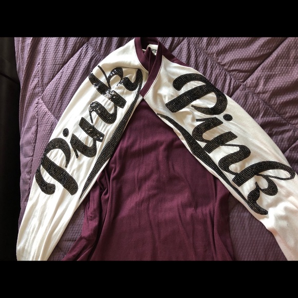 PINK Victoria’s Secret tops! Like new condition! - Picture 2 of 5